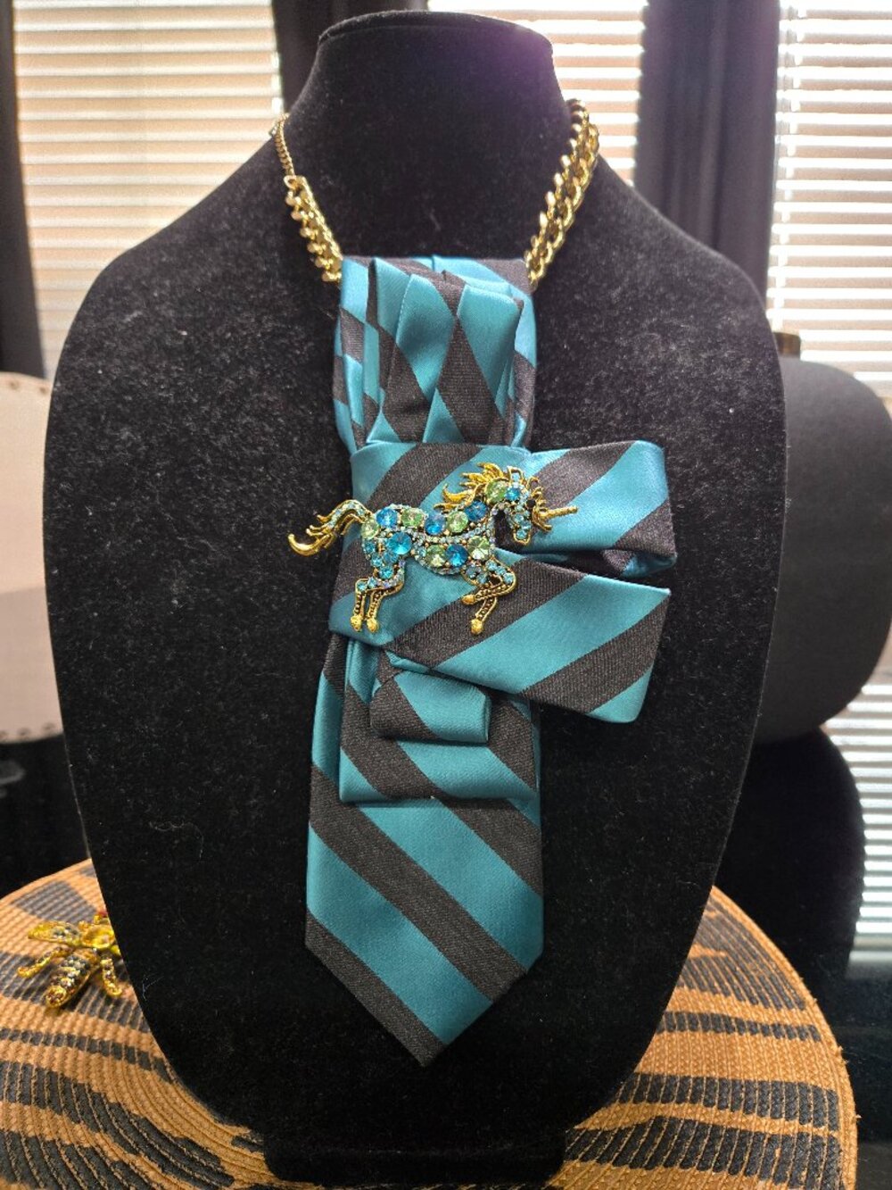 EUC Decorative Tie Necklace with Brooch